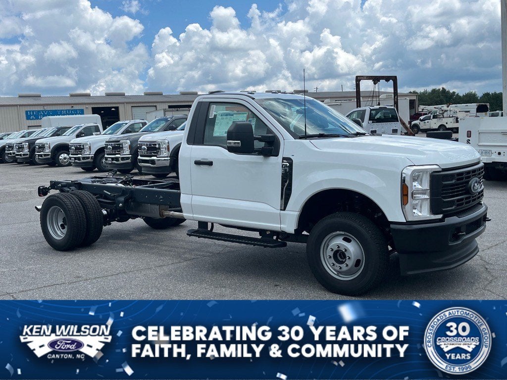 2025 Ford Super Duty F-350 DRW